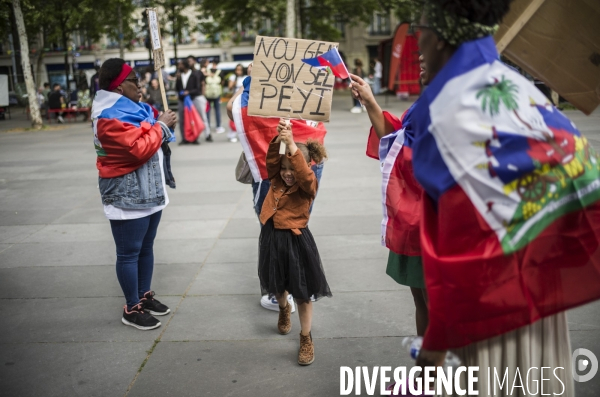 Marche pour un appel a la paix en haiti, place de la republique, paris.
