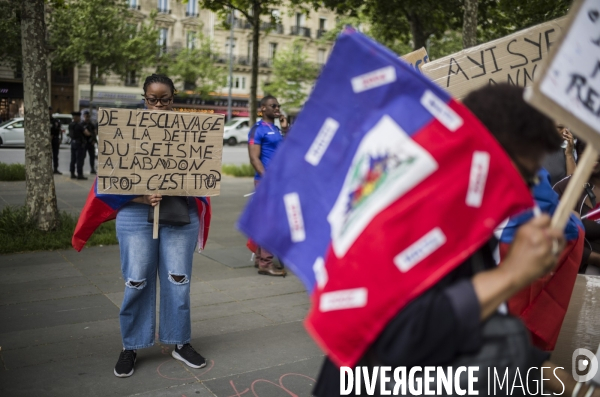 Marche pour un appel a la paix en haiti, place de la republique, paris.