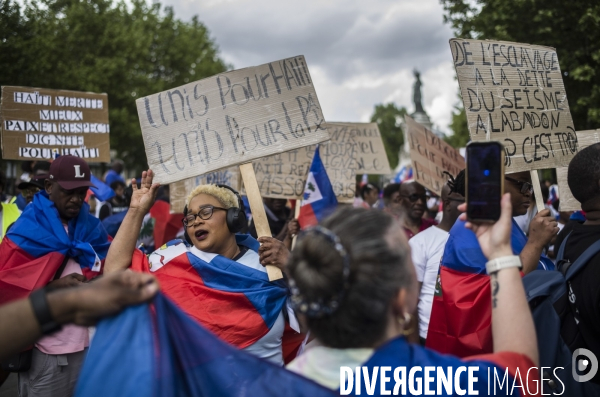 Marche pour un appel a la paix en haiti, place de la republique, paris.