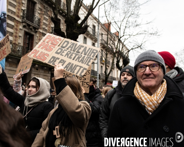 Manifestation retraites Dijon