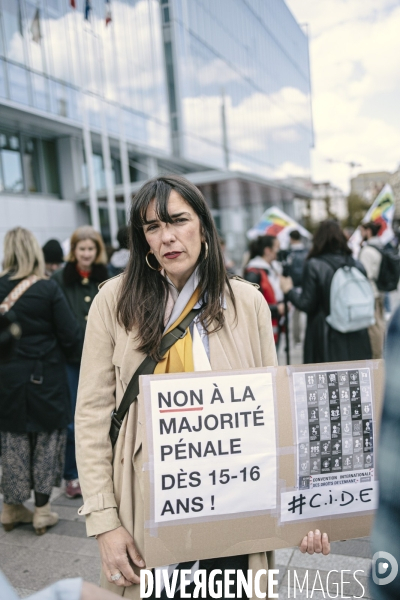 Manifestation de la PJJ contre le projet de loi Attal