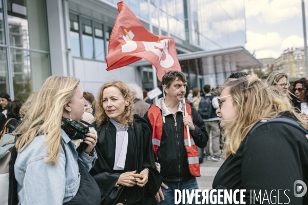 Manifestation de la PJJ contre le projet de loi Attal