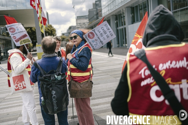 Manifestation de la PJJ contre le projet de loi Attal