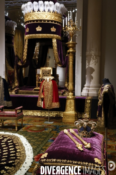 Expo le dernier sacre galerie des gobelins mobilier national