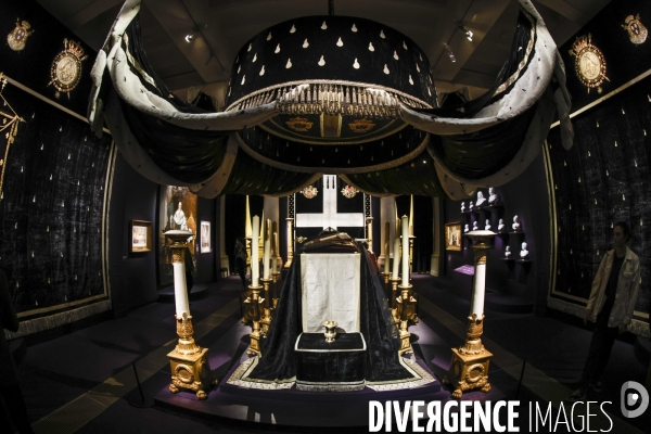 Expo le dernier sacre galerie des gobelins mobilier national