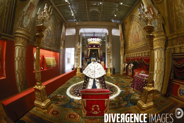 Expo le dernier sacre galerie des gobelins mobilier national