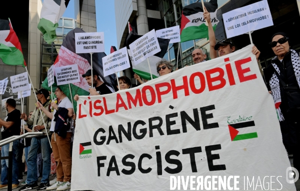 Marche contre l islamophobie en hommage à Aboubakar Cissé  