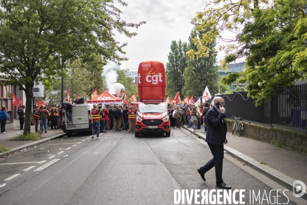 Rassemblement des salariés d ArcelorMittal contre le Plan social