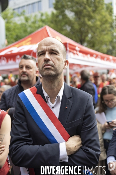 Rassemblement des salariés d ArcelorMittal contre le Plan social