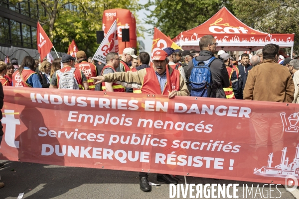 Rassemblement des salariés d ArcelorMittal contre le Plan social