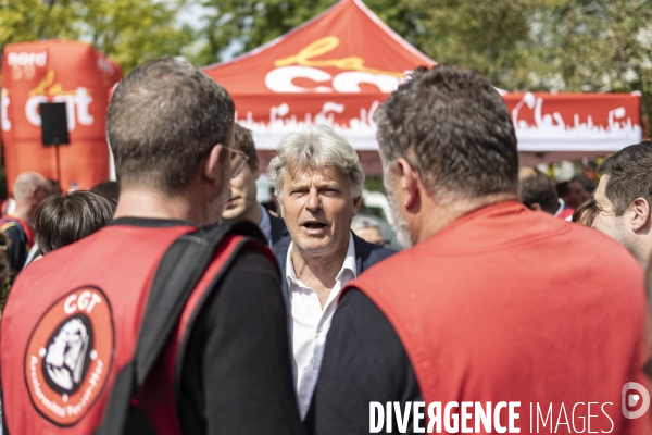 Rassemblement des salariés d ArcelorMittal contre le Plan social