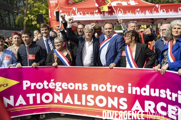 Rassemblement des salariés d ArcelorMittal contre le Plan social