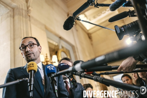Absence de Pierre-Edouard Sterin a la commission d enquete parlementaire