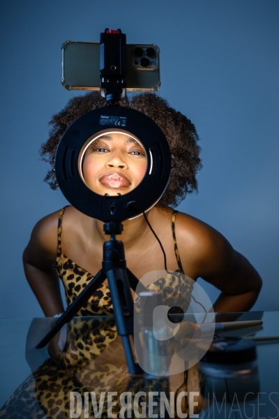 L intimité du maquillage. Maryléa 22 ans