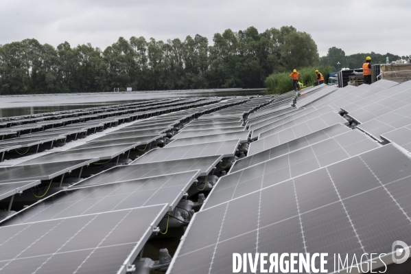 Centrale photovoltaïque flottante