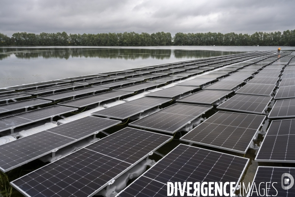 Centrale photovoltaïque flottante