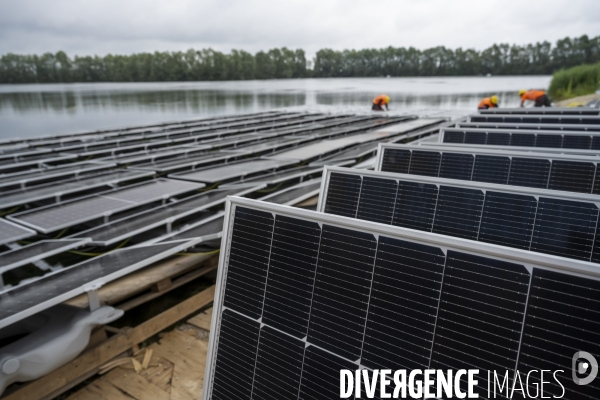 Centrale photovoltaïque flottante