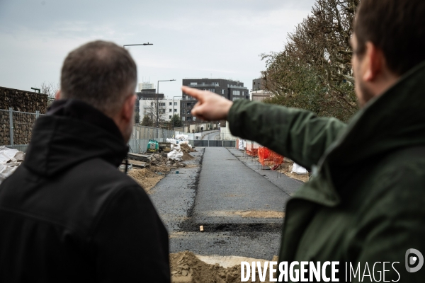 Premières plantations végétales