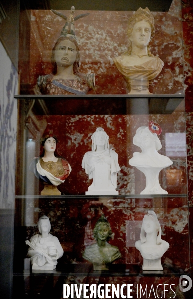 Les bustes de Marianne de l Assemblée nationale