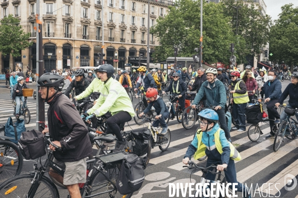 Les cyclistes fêtent la Convergence
