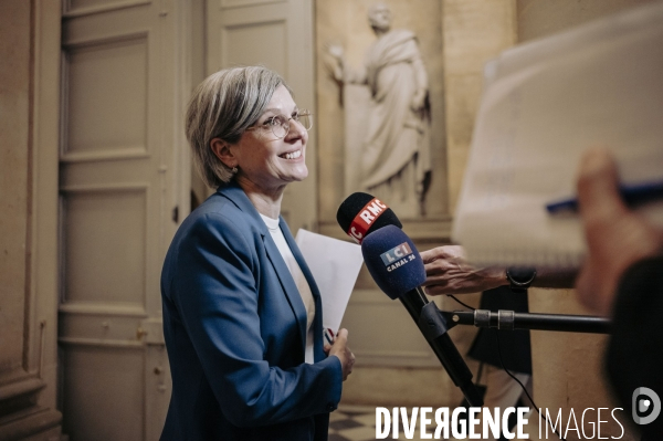 Questions au gouvernement à l’assemblee nationale.