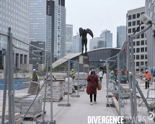 Allée de l’arche, La Défense