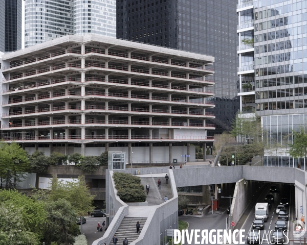 restauration du bâtiment CB3, La Défense