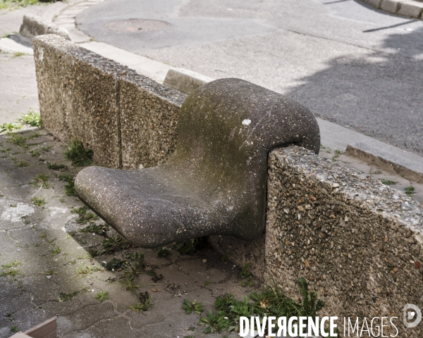 Siège en béton, quartier du Chemin Vert, Bobigny