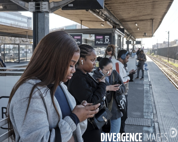 Station RER Val de Fontenay, Fontenay sous Bois