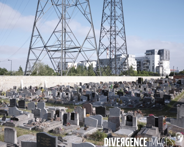 Le cimetière d’Alfortville et le quartier Chantereine en fond