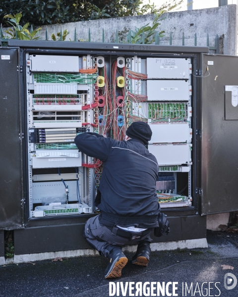 Installateur de fibre optique, rue Auguste Delaune, Villejuif