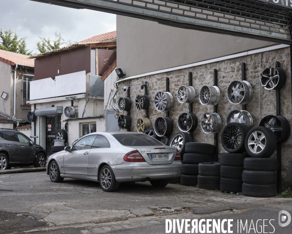 Nanterre, Comptoir du Tuning, Avenue Georges Clemenceau, Quartier de La Boule - Champs Pierreux
