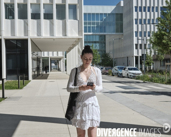 Etudiante au pôle Universitaire d Ingénierie d Orsay  Campus e Paris-Saclay, Orsay