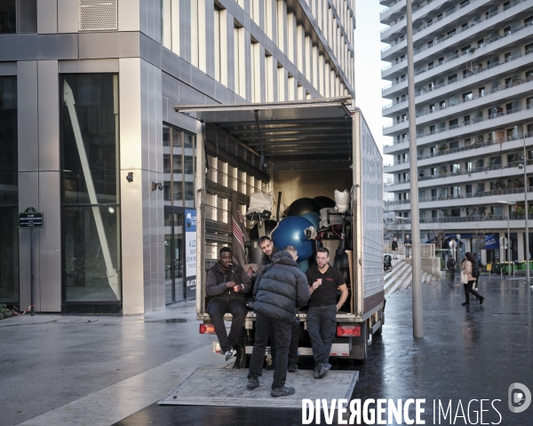 Déménageurs rue Mstislav Rostropovitch, ZAC Clichy-Batignolles
