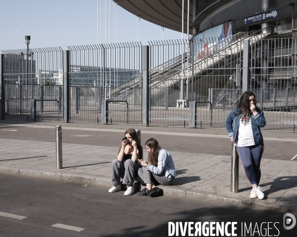 Stade de France, en attendant le concert de Ninho, Saint-Denis 