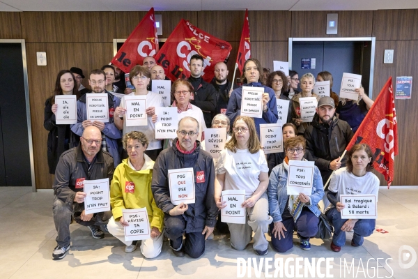 Plan social au journal Le Point