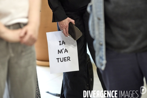 Plan social au journal Le Point