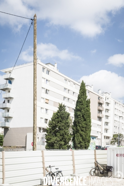 Visite de Francois Bayrou a la Mosson, quartier populaire de Montpellier, le 06.06.2025