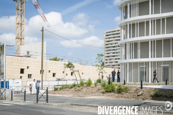 Visite de Francois Bayrou  a la Mosson, quartier populaire de Montpellier, le 06.06.2025
