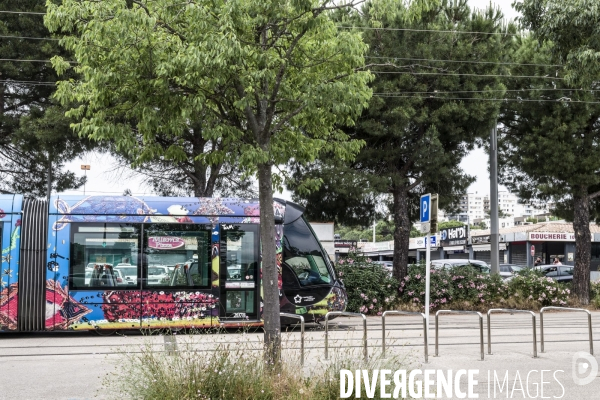 Visite de Francois Bayrou  a la Mosson, quartier populaire de Montpellier, le 06.06.2025