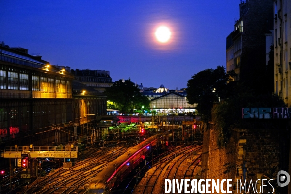 La lune dite des  fraises  