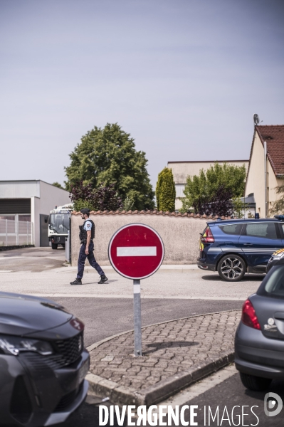 La surveillante melanie assassinee a coups de couteau par un collegien a nogent.