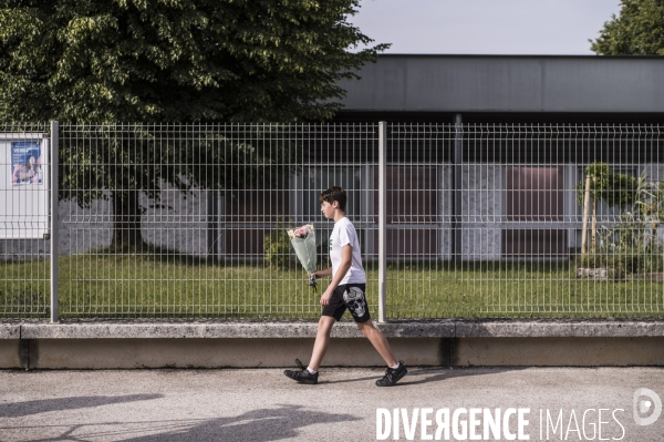 La surveillante melanie assassinee a coups de couteau par un collegien a nogent.