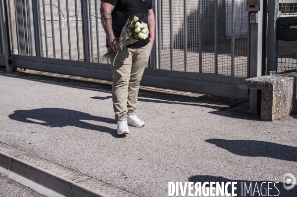 La surveillante melanie assassinee a coups de couteau par un collegien a nogent.