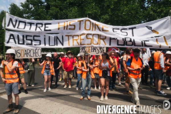 Manifestation des archeologues
