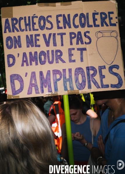 Manifestation des archeologues