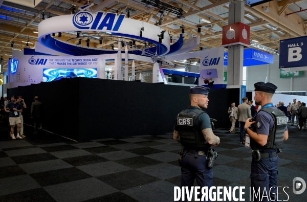 Salon du Bourget : cinq stands d’industriels israéliens exposant des armes offensives ont été fermés par le gouvernement français