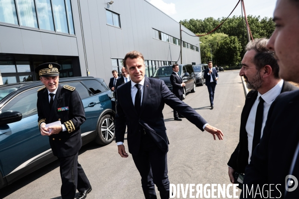 Emmanuel macron dans le nord pas de calais