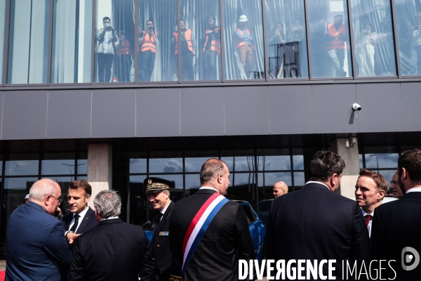Emmanuel macron dans le nord pas de calais
