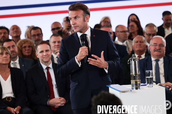 Emmanuel macron dans le nord pas de calais